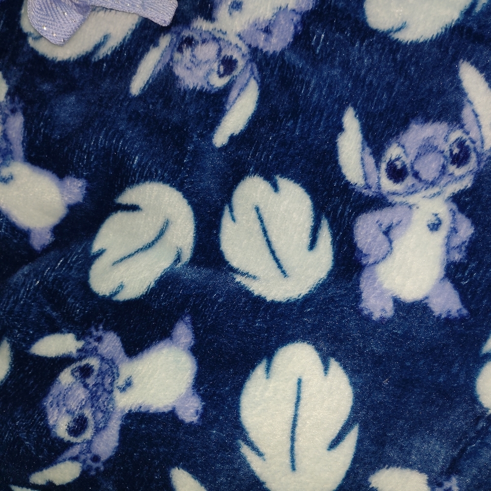Disney Women's Stitch Minky Sleep Shorts - Picture 8 of 8